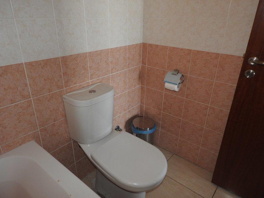 One Bedroom Aptm Larnaca Bagian luar foto