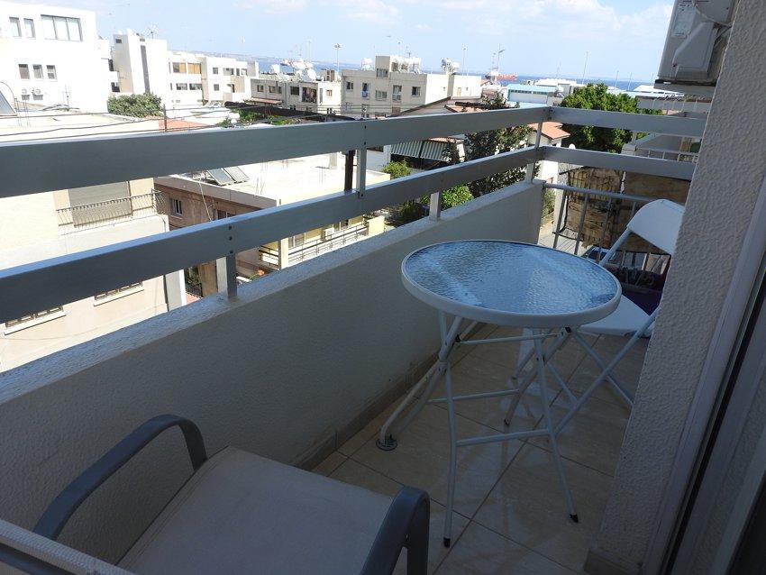 One Bedroom Aptm Larnaca Bagian luar foto